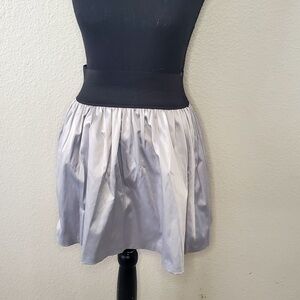 body central skirt